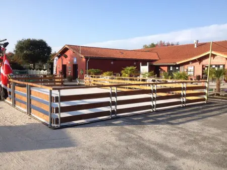 Bungalow confortable à Gastes + Piscine, Bungalow 6 personnes à Gastes - Photo 12