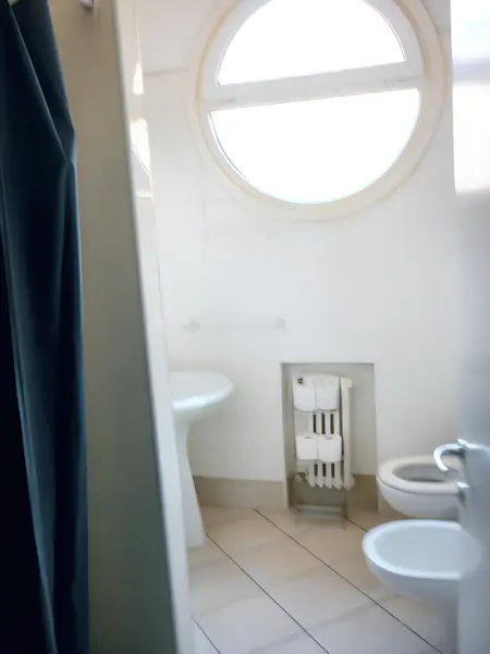 Studio confortable à Bologne de 45 m² avec parking - Photo 7