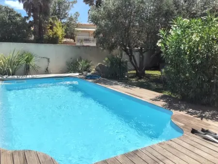 Villa charmante à Agde avec piscine privée et jardin - Photo 2