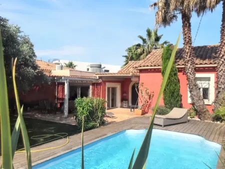 Villa charmante à Agde avec piscine privée et jardin - Photo 4