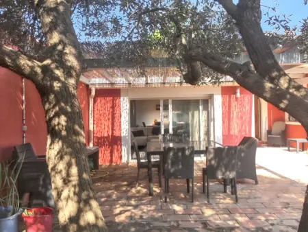 Villa charmante à Agde avec piscine privée et jardin - Photo 12