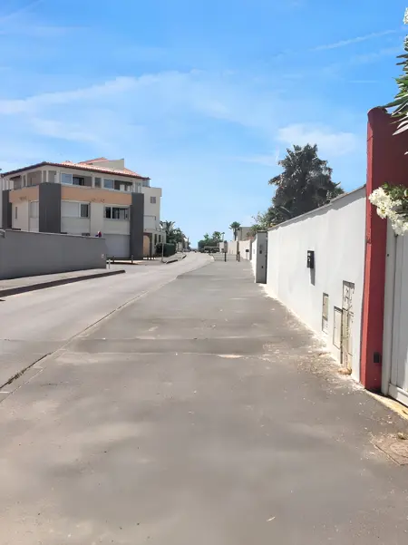 Villa charmante à Agde avec piscine privée et jardin - Photo 14