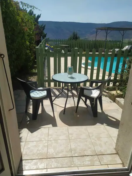 Studio confortable à Veyras avec jardin et piscine - Photo 6