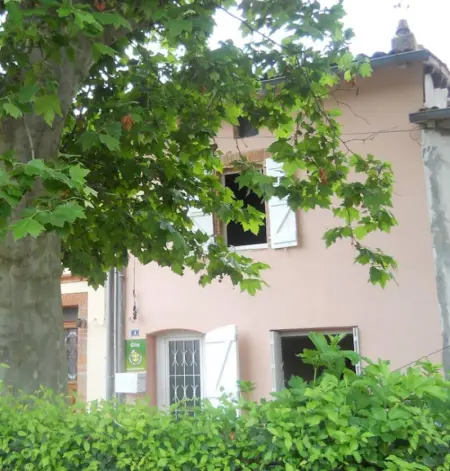 Maison à Aignes, Maison charmante à Aignes avec jardin et barbecue - L1063540