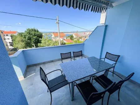 Appartement à Jadranovo, Appartement avec vue sur la mer à Jadranovo - 75 m² - Terrasse - L1063575