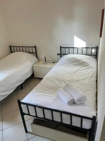 Appartement avec 2 Chambres à Bologne - 60 m² avec Jardin - Photo 4