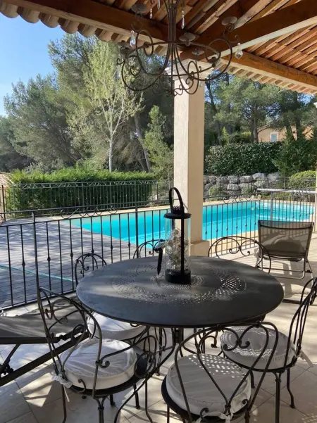 Villa à Mallemort, Villa de charme à Mallemort + piscine - L1063658