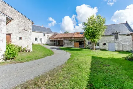 Maison à Assay, Maison spacieuse à Assay avec jardin et cheminée - L1063663