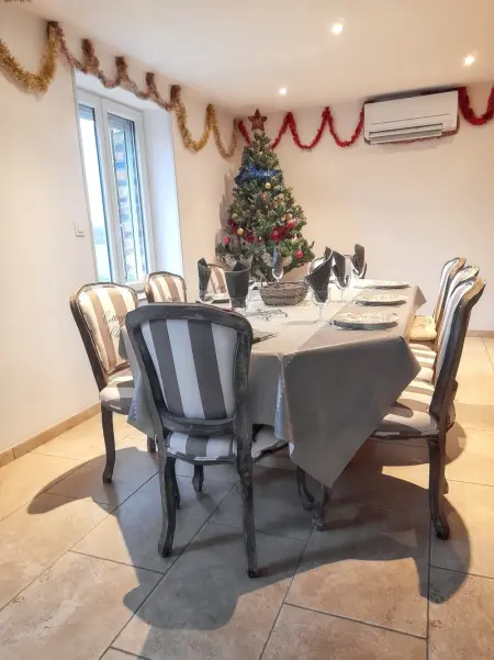 Maison charmante à Bléneau avec jardin et équipements modernes - Photo 4