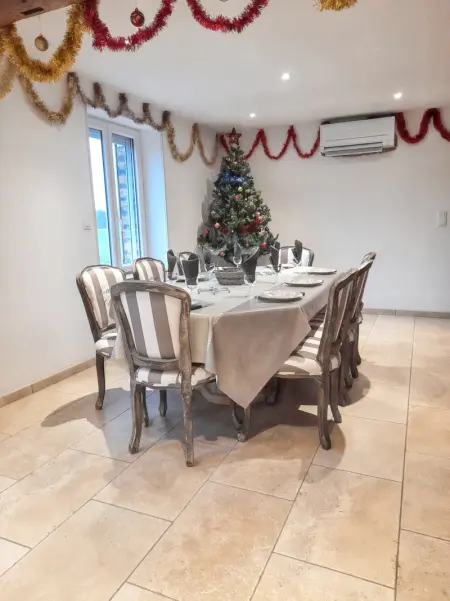 Maison charmante à Bléneau avec jardin et équipements modernes - Photo 5