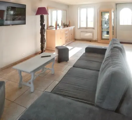 Maison charmante à Bléneau avec jardin et équipements modernes - Photo 9