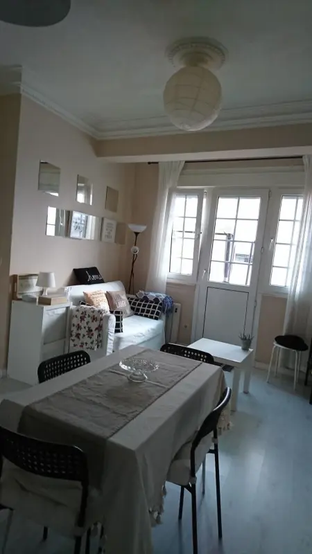 Appartement charmant à La Coruña avec jardin clos - 45 m² - Photo 2