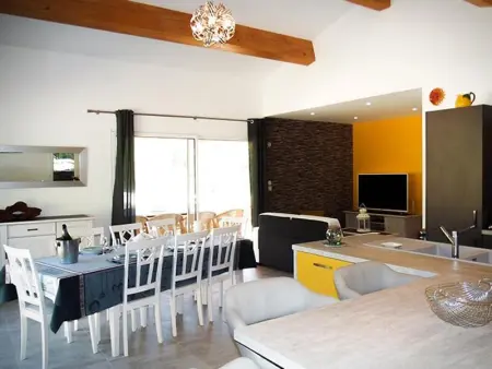 Maison spacieuse à La Roche-sur-le-Buis avec piscine privée 150 m² - Photo 2