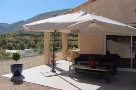 Maison spacieuse à La Roche-sur-le-Buis avec piscine privée 150 m² - Photo 3