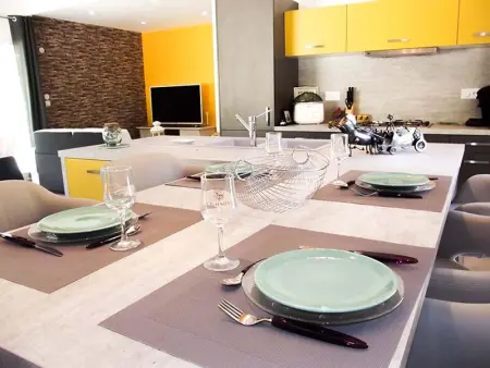 Maison spacieuse à La Roche-sur-le-Buis avec piscine privée 150 m² - Photo 10