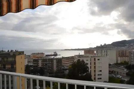 Appartement confortable à Ajaccio avec balcon, Appartement 2 personnes à Ajaccio - Photo 11