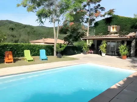 Villa à Rocher, Villa spacieuse avec piscine à Rocher 180 m² 10 pers. - L1063788