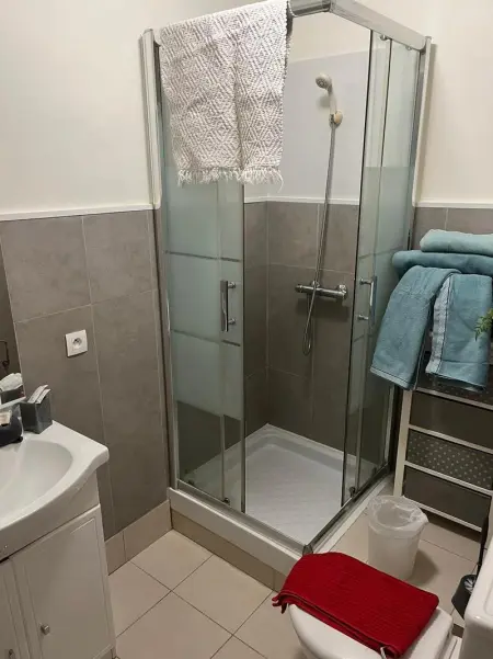 Studio charmant au cœur de Cannes avec balcon et parking - Photo 9