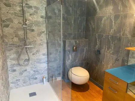 Villa d'exception à Palaja avec piscines intérieures et extérieures - Photo 3