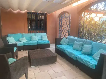 Villa d'exception à Palaja avec piscines intérieures et extérieures - Photo 23