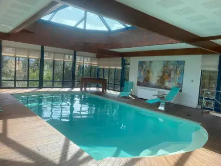 Villa d'exception à Palaja avec piscines intérieures et extérieures - Photo 34