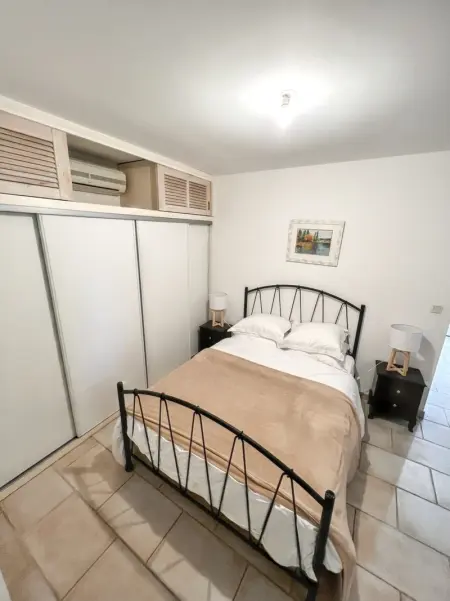 Maison charmante à Nîmes avec jardin privé, Maison 6 personnes à Nîmes - Photo 5