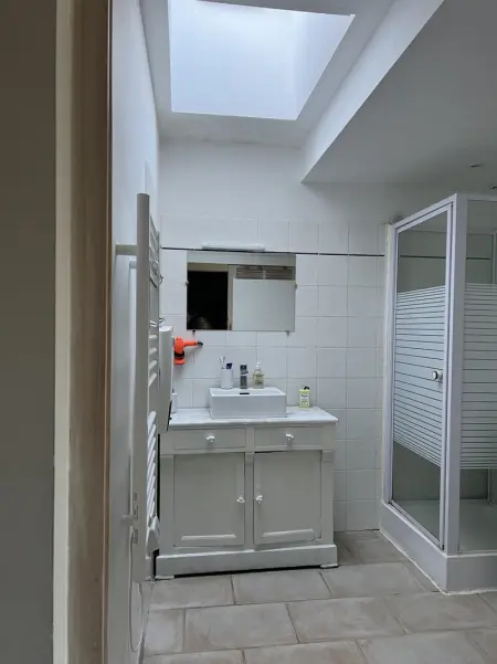 Maison charmante à Nîmes avec jardin privé, Maison 6 personnes à Nîmes - Photo 10