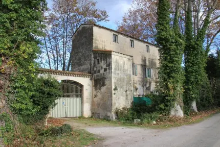 Maison charmante à Nîmes avec jardin privé, Maison 6 personnes à Nîmes - Photo 12