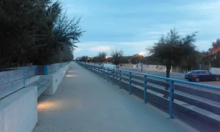 Appartement charmant à Saintes-Maries-de-la-Mer, 44 m², balcon - Photo 1