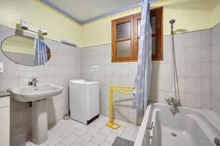 Villa spacieuse à Saint-Pierre-des-Tripiers avec piscine privée - Photo 11