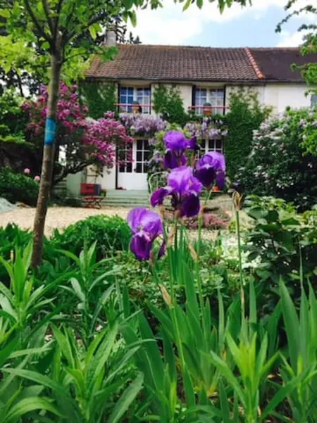 Maison charmante à La Croix-sur-Ourcq avec jardin clôturé - Photo 1