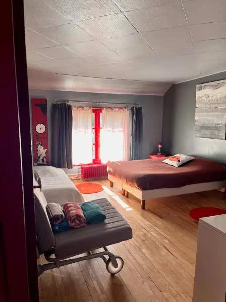 Maison charmante à La Croix-sur-Ourcq avec jardin clôturé - Photo 18