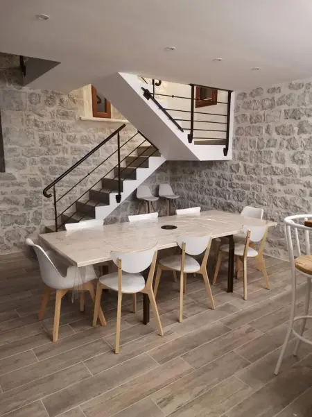 Maison de charme à Balazuc avec jardin et mobilier extérieur - Photo 4