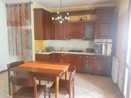 Appartement charmant à San Mauro Pascoli avec jardin, 75 m².

- - Photo 2