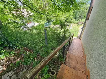 Chalet confortable à Varces-Allières-et-Risset avec terrasse - Photo 10