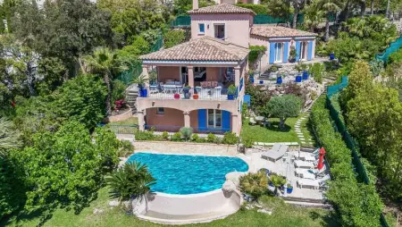 Villa à Sainte Maxime, Villa de charme à Sainte-Maxime avec piscine privée - L1063946