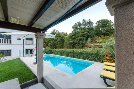 Villa à Cividade, Villa charmante à Cividade, 150 m² avec piscine privée - L1063952