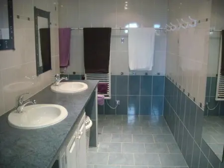 Maison charmante en campagne à Mouterre-Silly, Jardin, Terrasse. - Photo 8