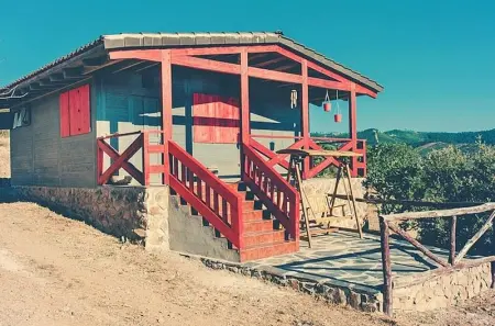 Maison à Cañamero, Maison charmante à Cañamero avec piscine et vue sur la montagne - L1064012