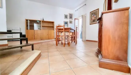 Appartement à Palermo, Appartement Confortable avec Balcon au Coeur de Palerme, 70 m² - L1064026