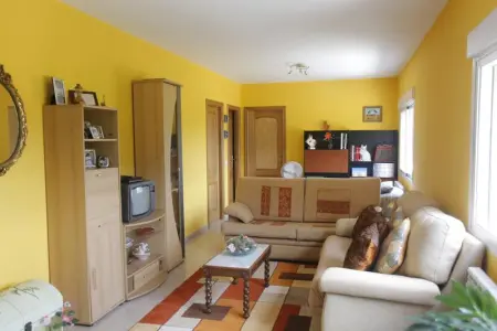 Maison spacieuse avec jardin à Touro – Idéale en famille - Photo 5