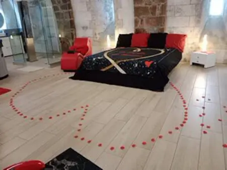 Luxueux Studio à Ambrières-les-Vallées - 85 m² avec Jacuzzi - Photo 8