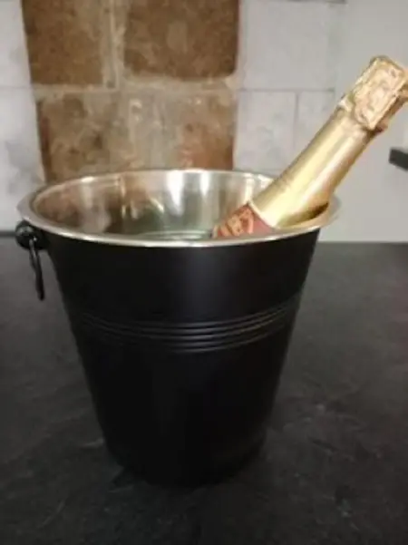 Luxueux Studio à Ambrières-les-Vallées - 85 m² avec Jacuzzi - Photo 11