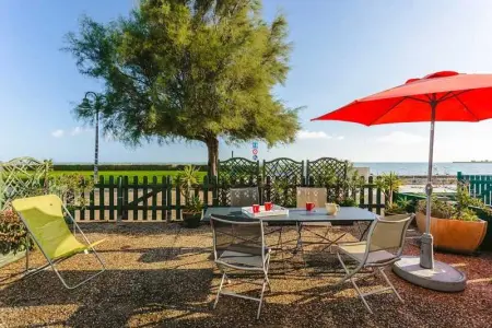 Maison à La Flotte, Maison confortable proche de la mer avec terrasse - L1064102