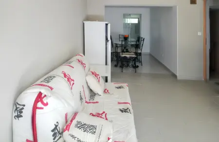 Appartement accueillant à Mauguio, 55 m² avec jardin paisible - Photo 2