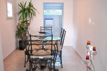 Appartement accueillant à Mauguio, 55 m² avec jardin paisible - Photo 4