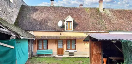 Maison à Pousseaux, Maison charmante au cœur de Pousseaux avec grand jardin - L1064119