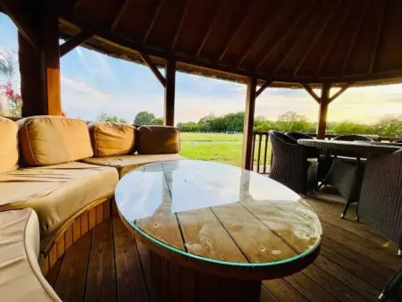 Villa élégante à Beauchêne avec piscine privée - Photo 2