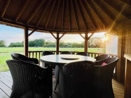 Villa élégante à Beauchêne avec piscine privée - Photo 5