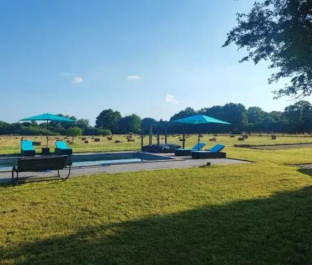 Villa élégante à Beauchêne avec piscine privée - Photo 7